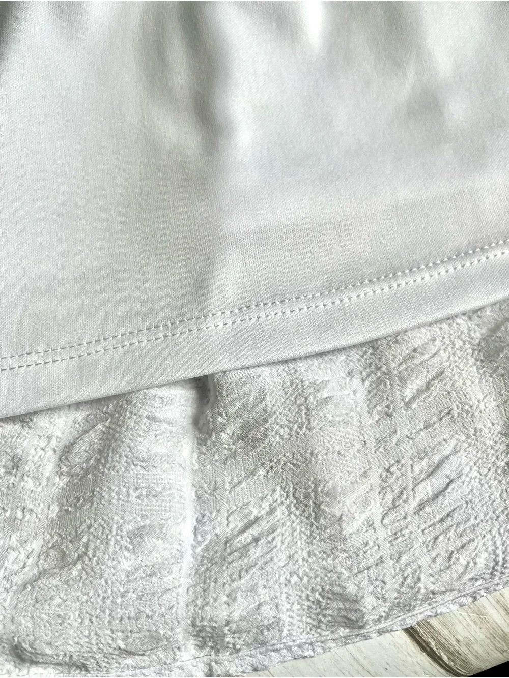 Calvin Klein White Tiered Tie Split V-Neck Midi Dress with Tie Waist - Picture 6 of 9